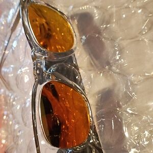 Beach Gal Clear Polarized Sunglasses NWOT